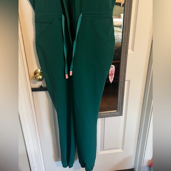 Figs Pants & Jumpsuits Figs Rafaela Cargo Jumpsuit In Hunter Green